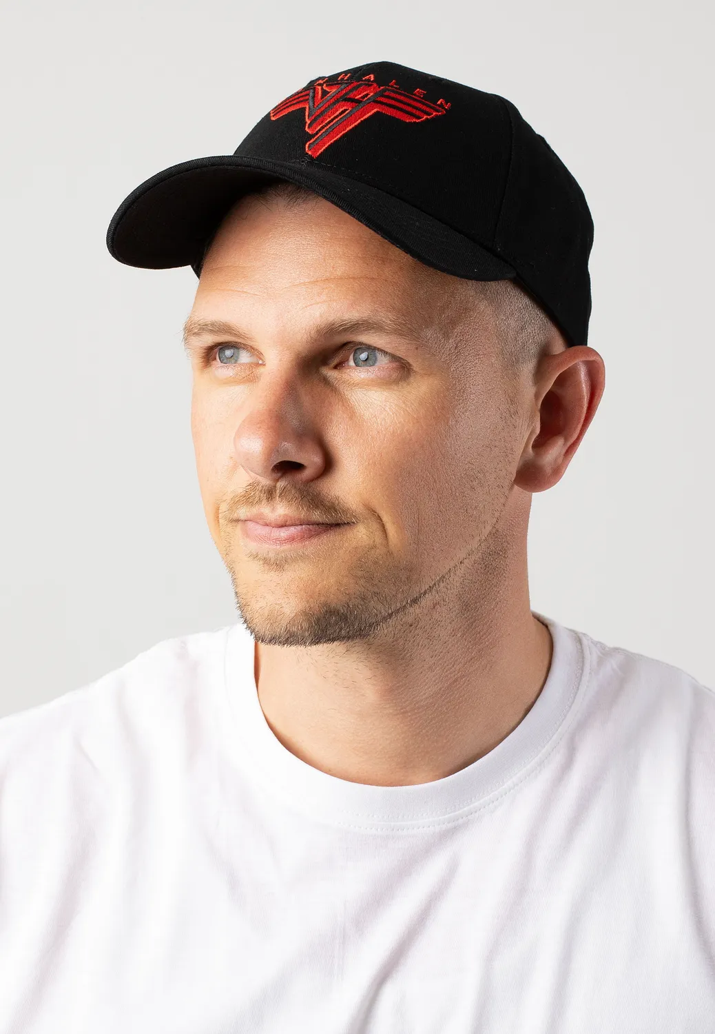 Impericon Classic Red Logo Cap schwarz Snapback