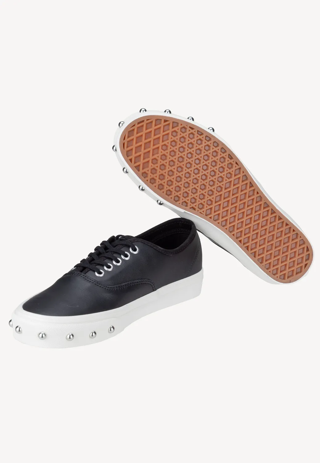Impericon Authentic Studs Black Skate Schuhe Damen