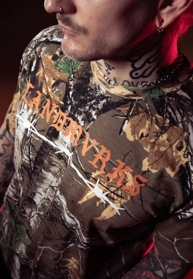 Impericon Barbed Wire Real Camo T-Shirt grün