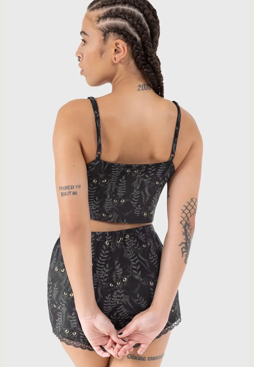 Impericon Familiar Woods Black Shorts schwarz