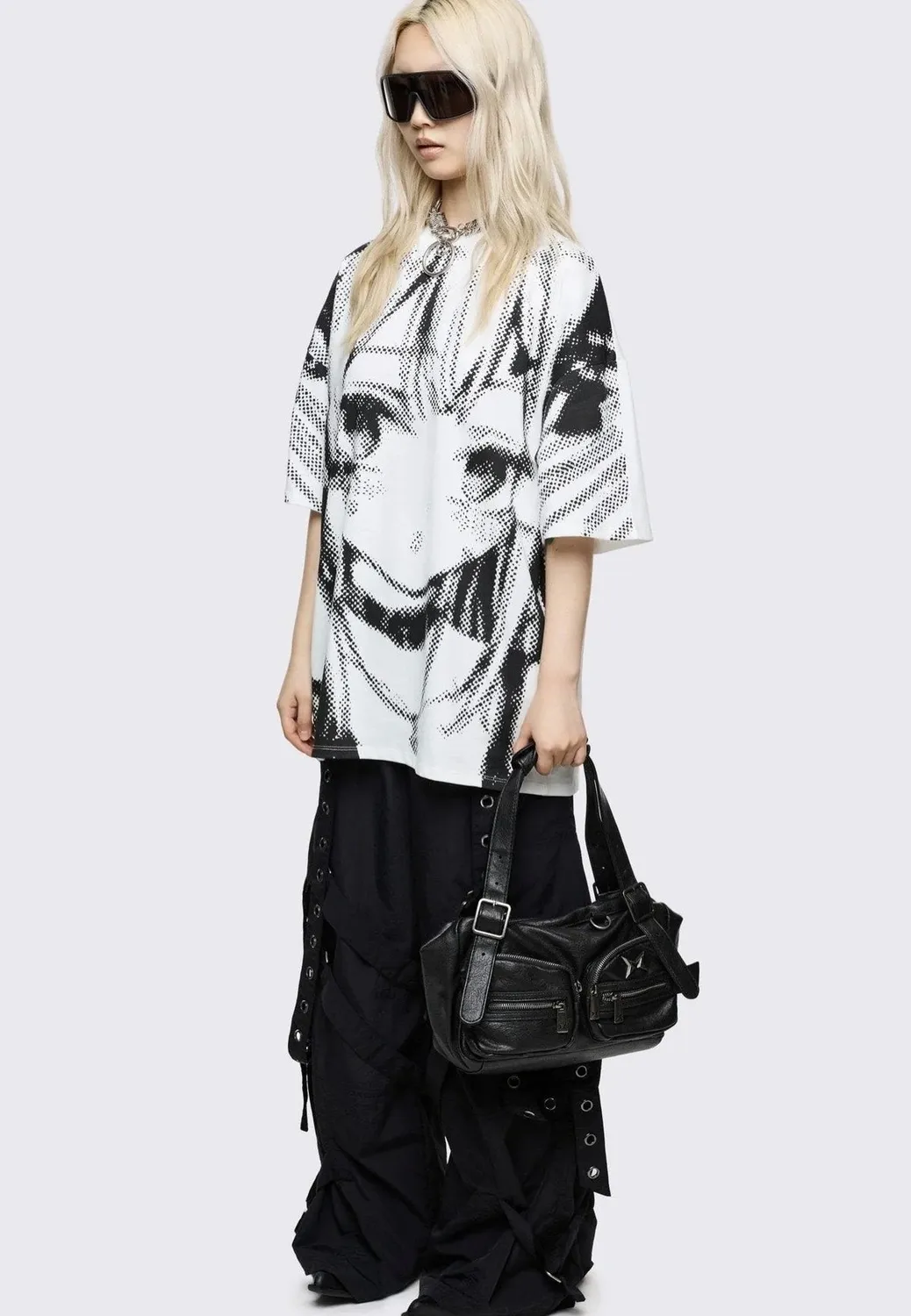 Impericon Soot Vegan Shoulder Black Tasche