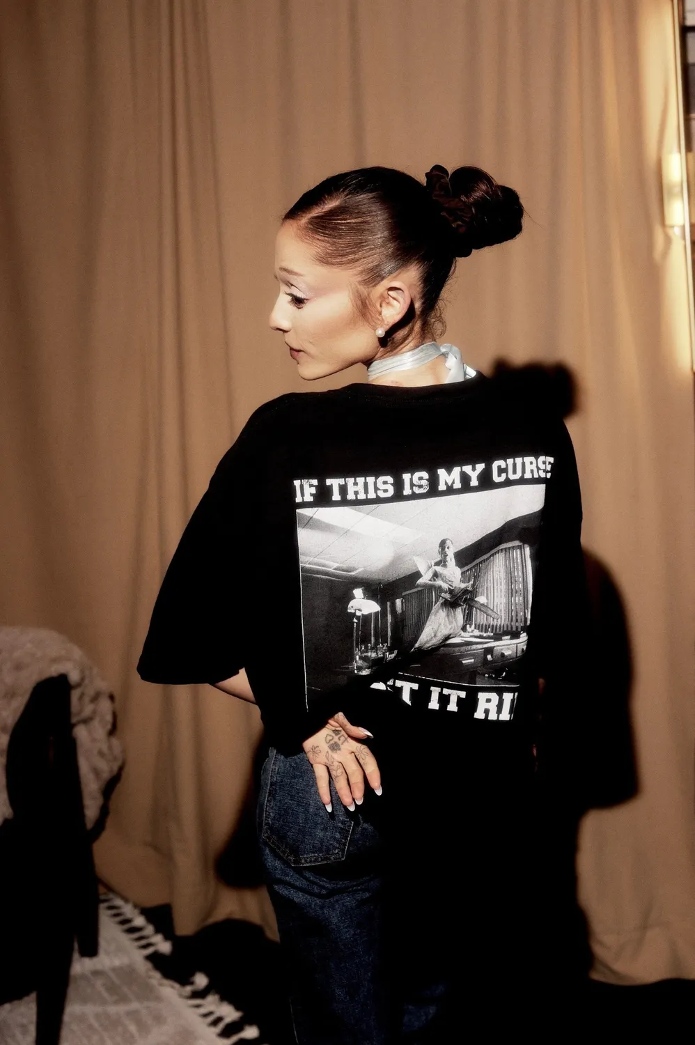Ariana Grande Petal Core T-Shirt Schwarz S-3XL Print