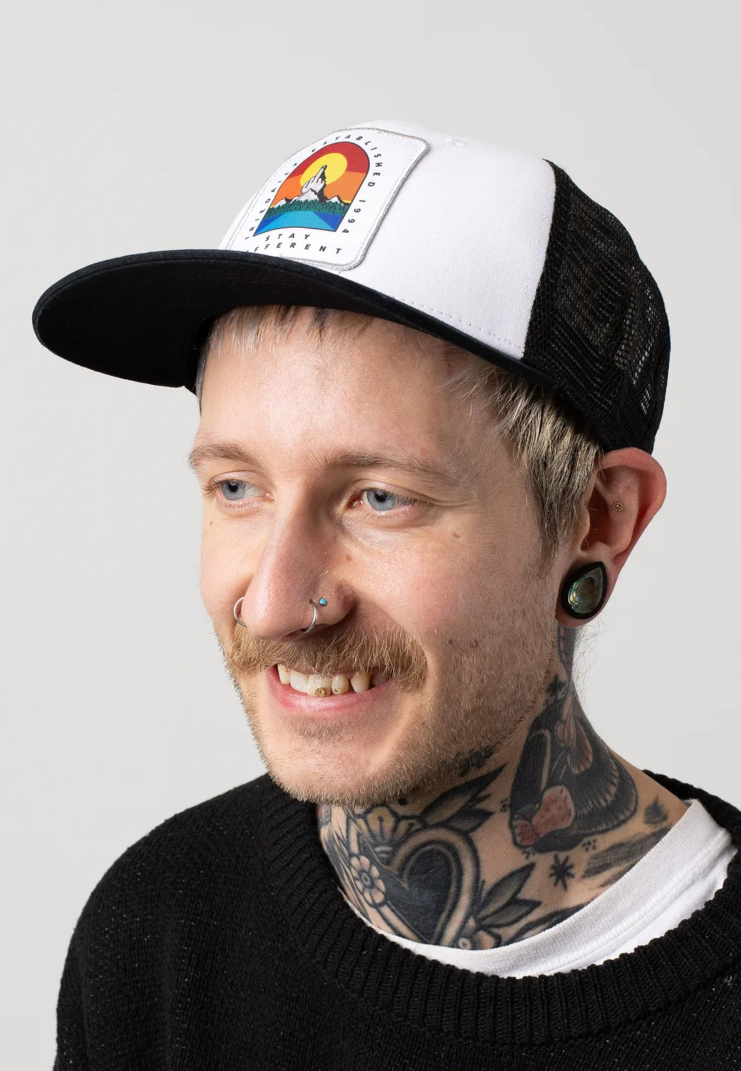 Impericon Stonefinger Black White Trucker Cap Onesize