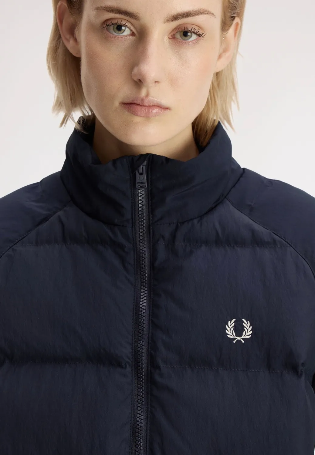 Impericon Raglan Sleeve Padded Jacke Navy