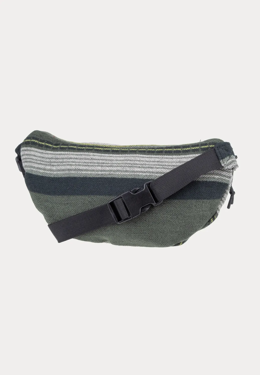 Impericon Santania Gürteltasche Black Olive vegan