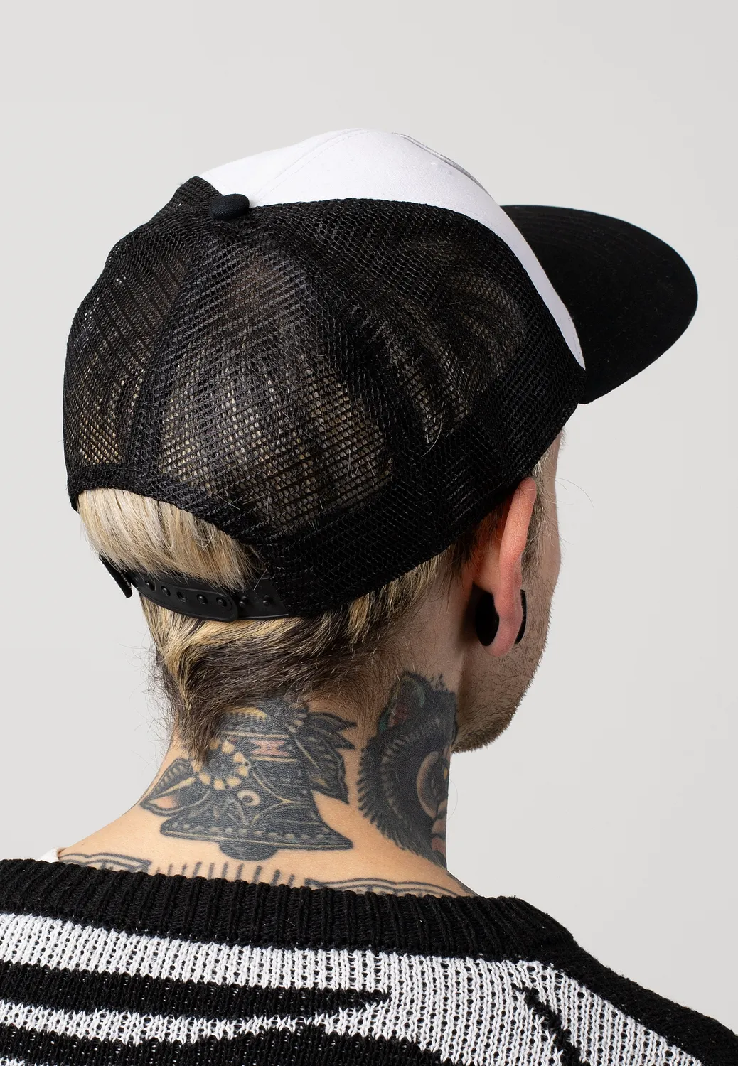 Impericon Stonefinger Black White Trucker Cap Onesize