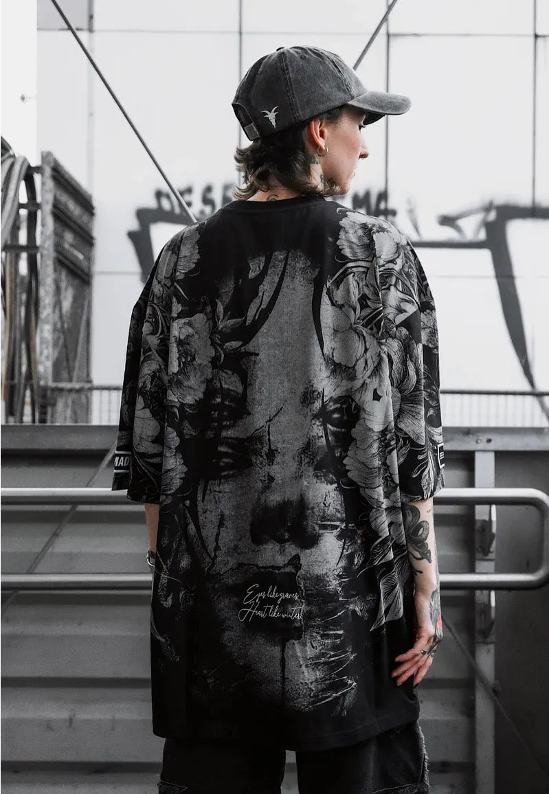 Impericon Heart Like Winter Oversized T-Shirt schwarz