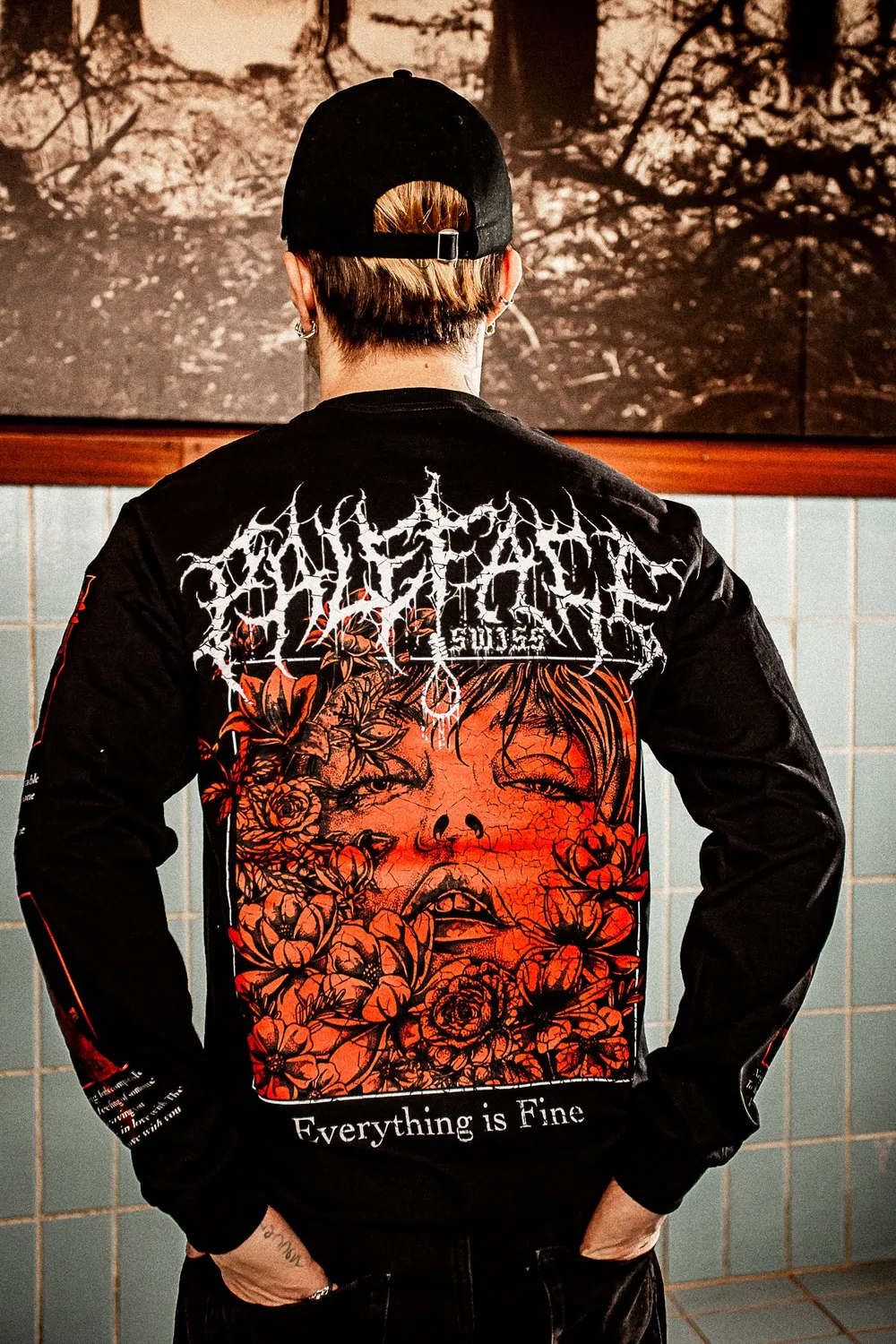 Paleface Swiss Everything is Fine Longsleeve schwarz-rot