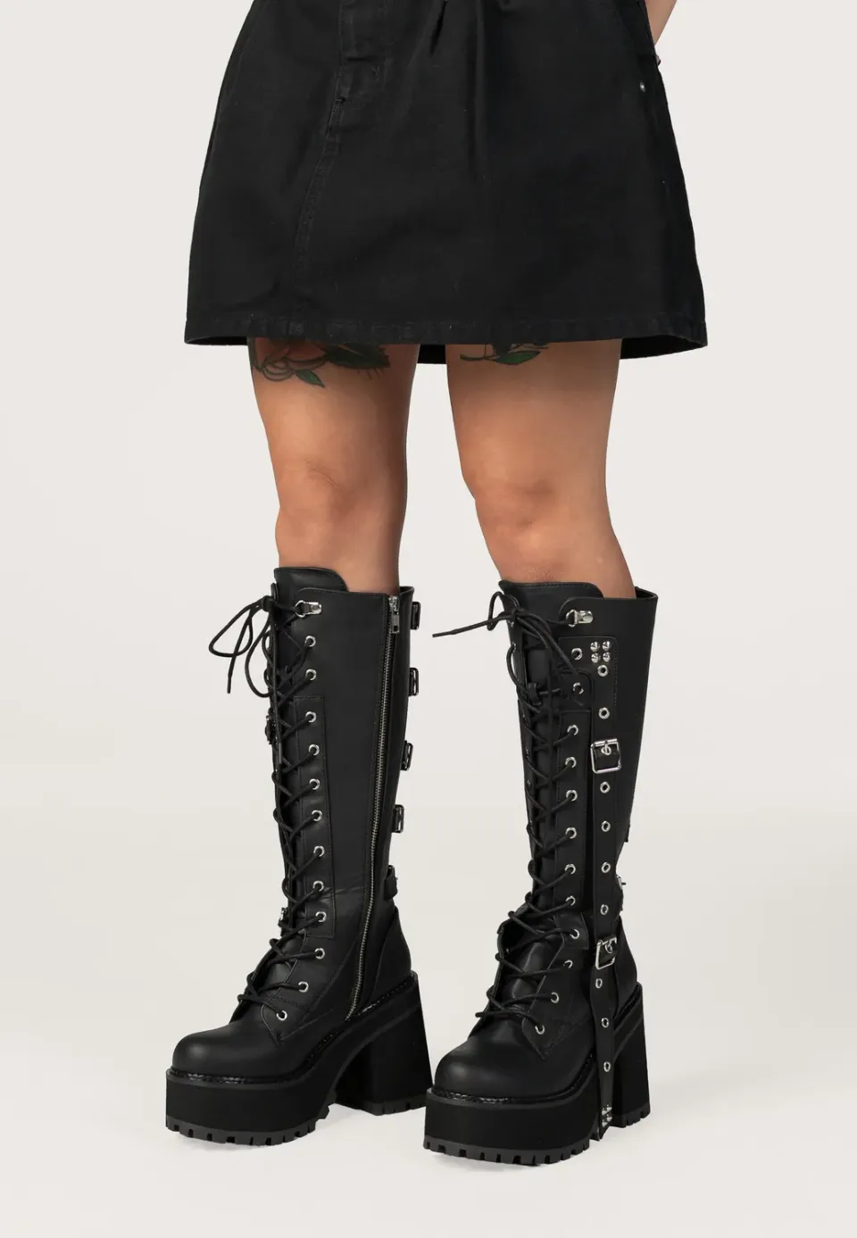 Demonia Assault-218 Lace-Up Boots schwarz Damen