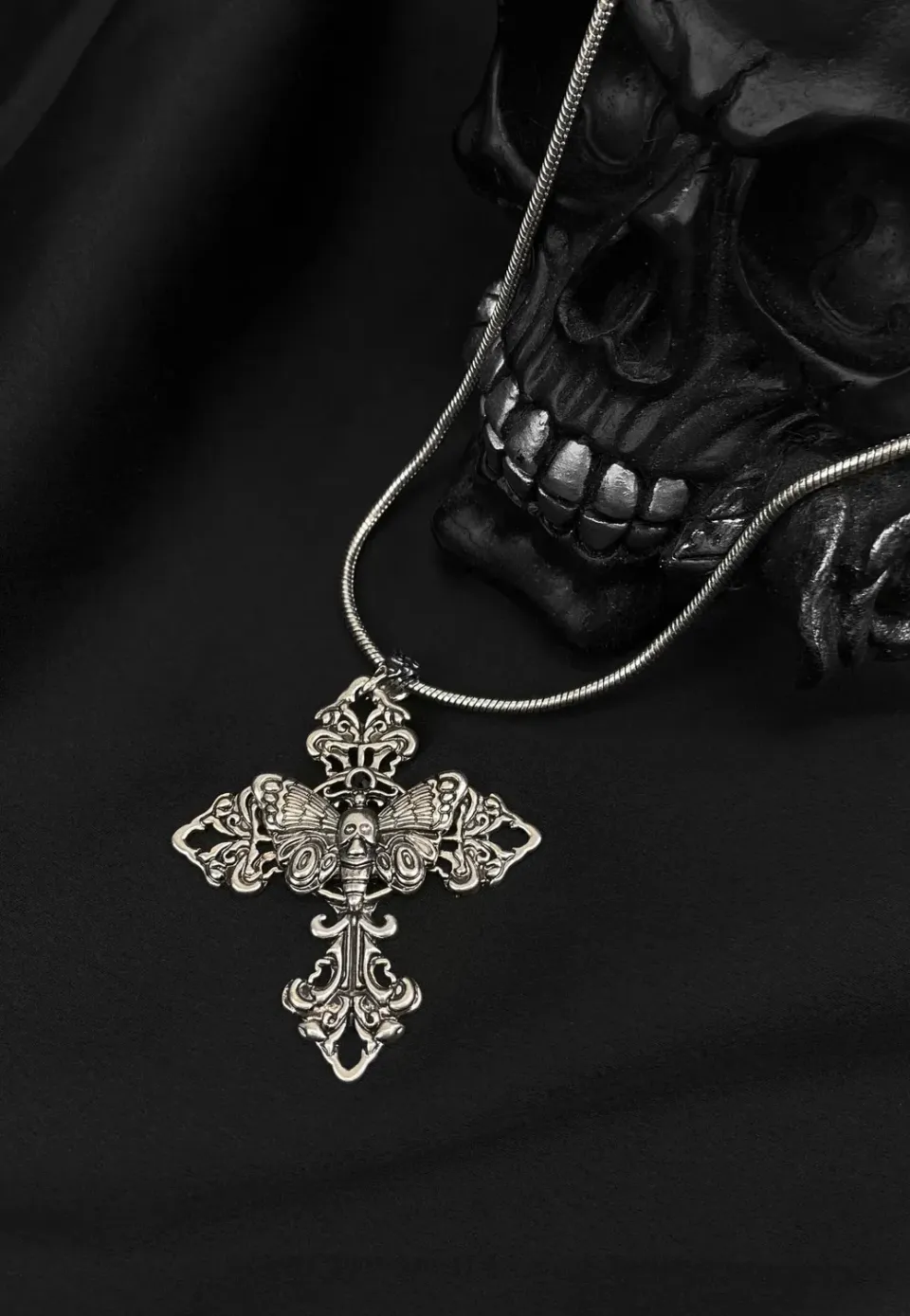 Impericon Long Cross Silver Kette Onesize Grau