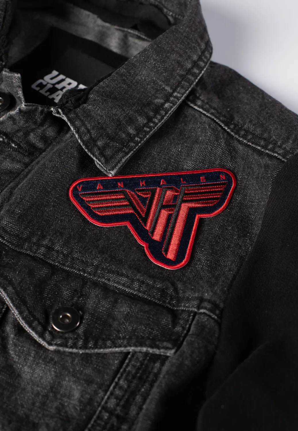 Classic Logo Bordered Aufnäher Patch bunt Onesize