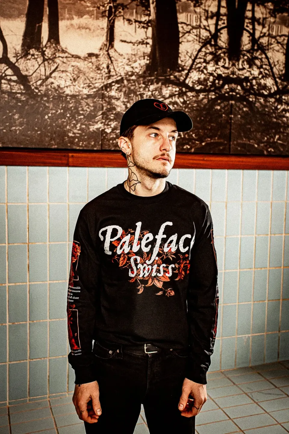 Paleface Swiss Everything is Fine Longsleeve schwarz-rot