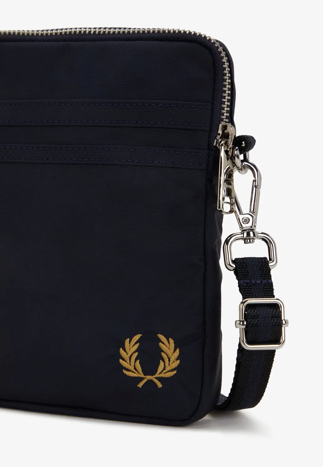 Impericon Brentham Nylon Side Navy Reisetasche Onesize