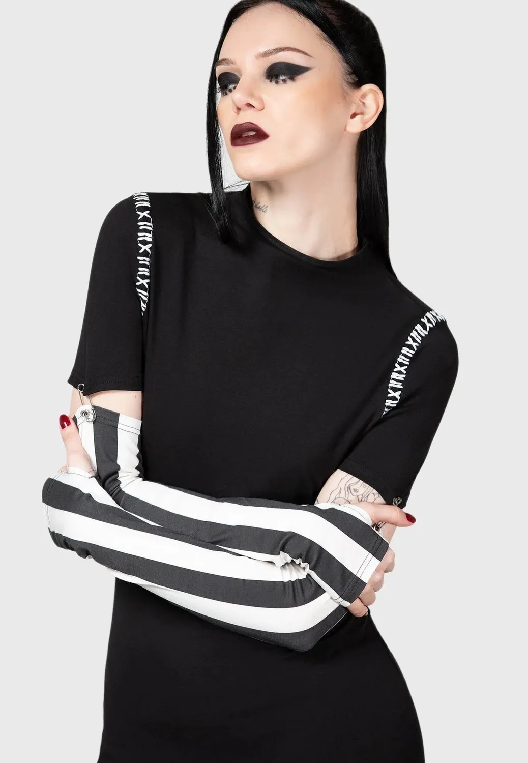 Impericon Stripes And Stitches Kleid Schwarz XS-L