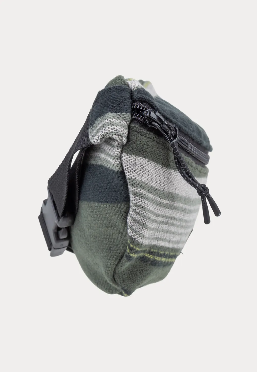 Impericon Santania Gürteltasche Black Olive vegan