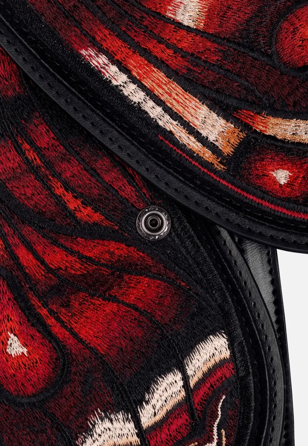 Impericon Crimson Moth Black Rucksack Samt Gothic Onesize