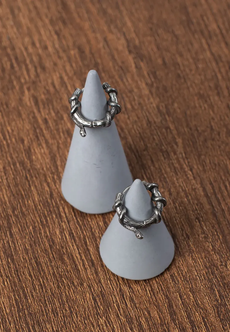 Impericon Schlange Kreole Ohrringe Silber Metall