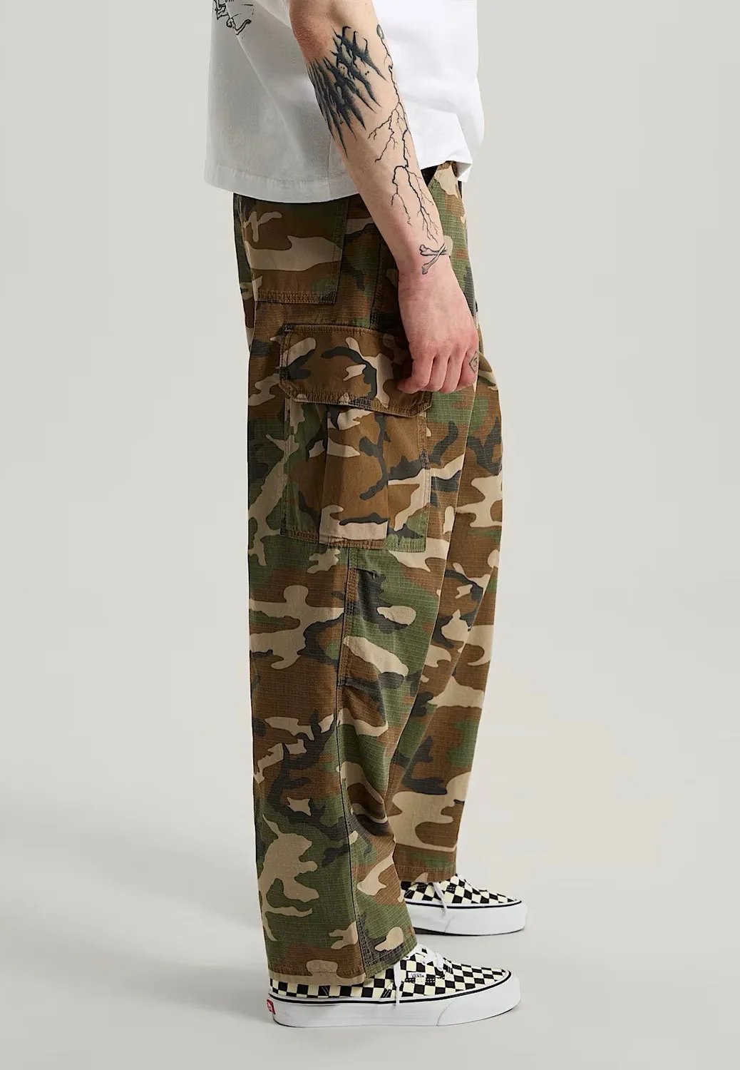 Impericon Para Baggy AOP Cargo Hose Camo