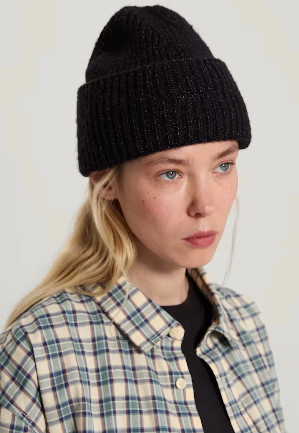 Impericon Densmore Wide Cuff Black Beanie schwarz