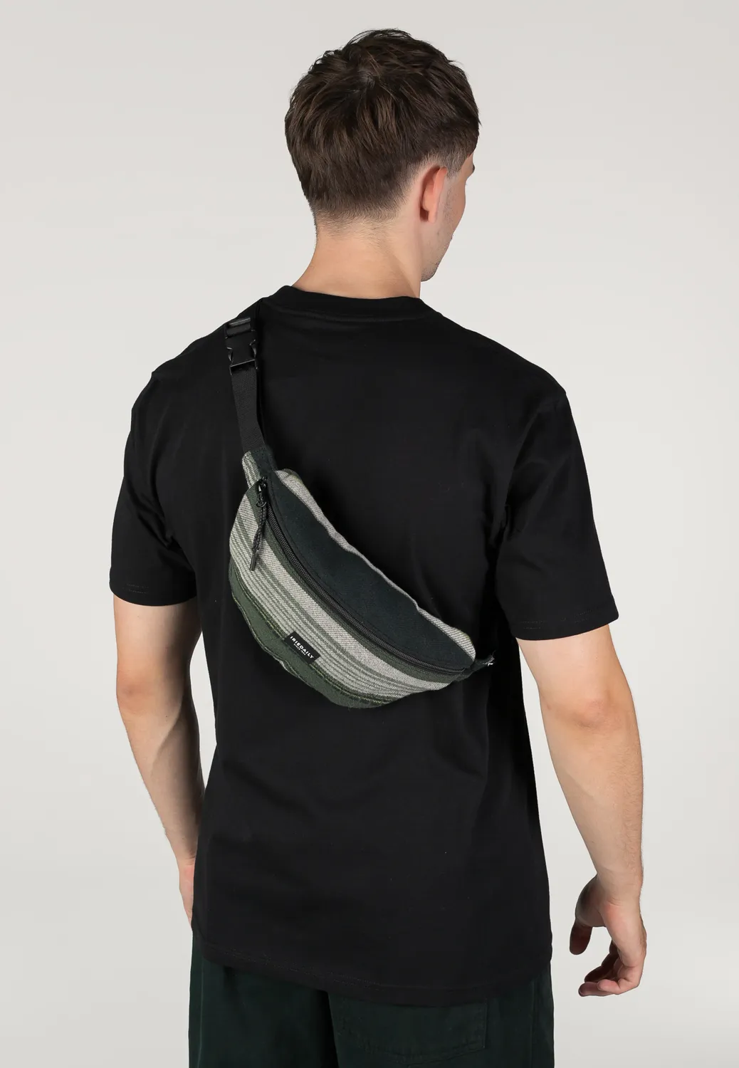 Impericon Santania Gürteltasche Black Olive vegan