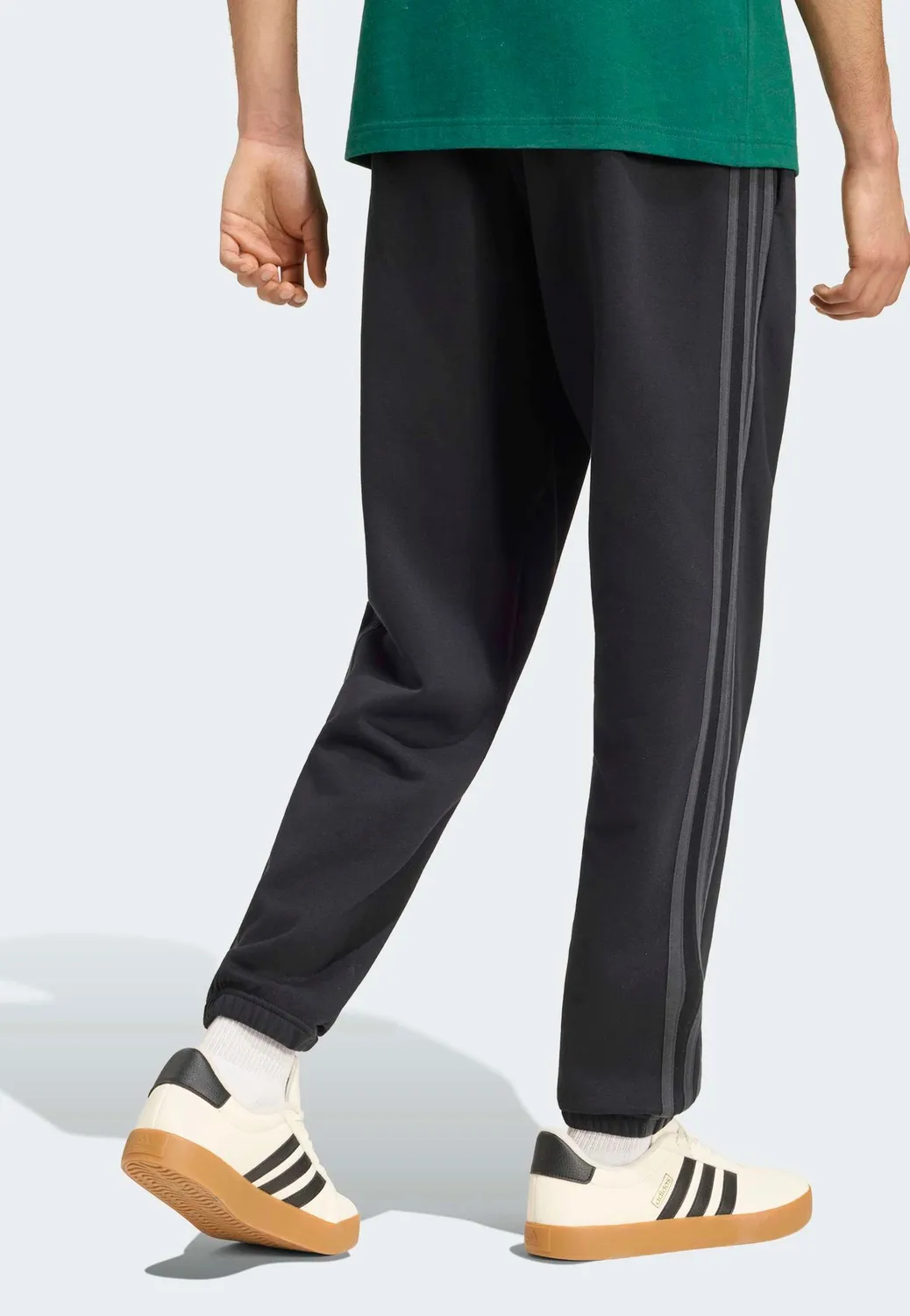 Impericon Essentials 3-Stripes Jogginghose Schwarz Tapered