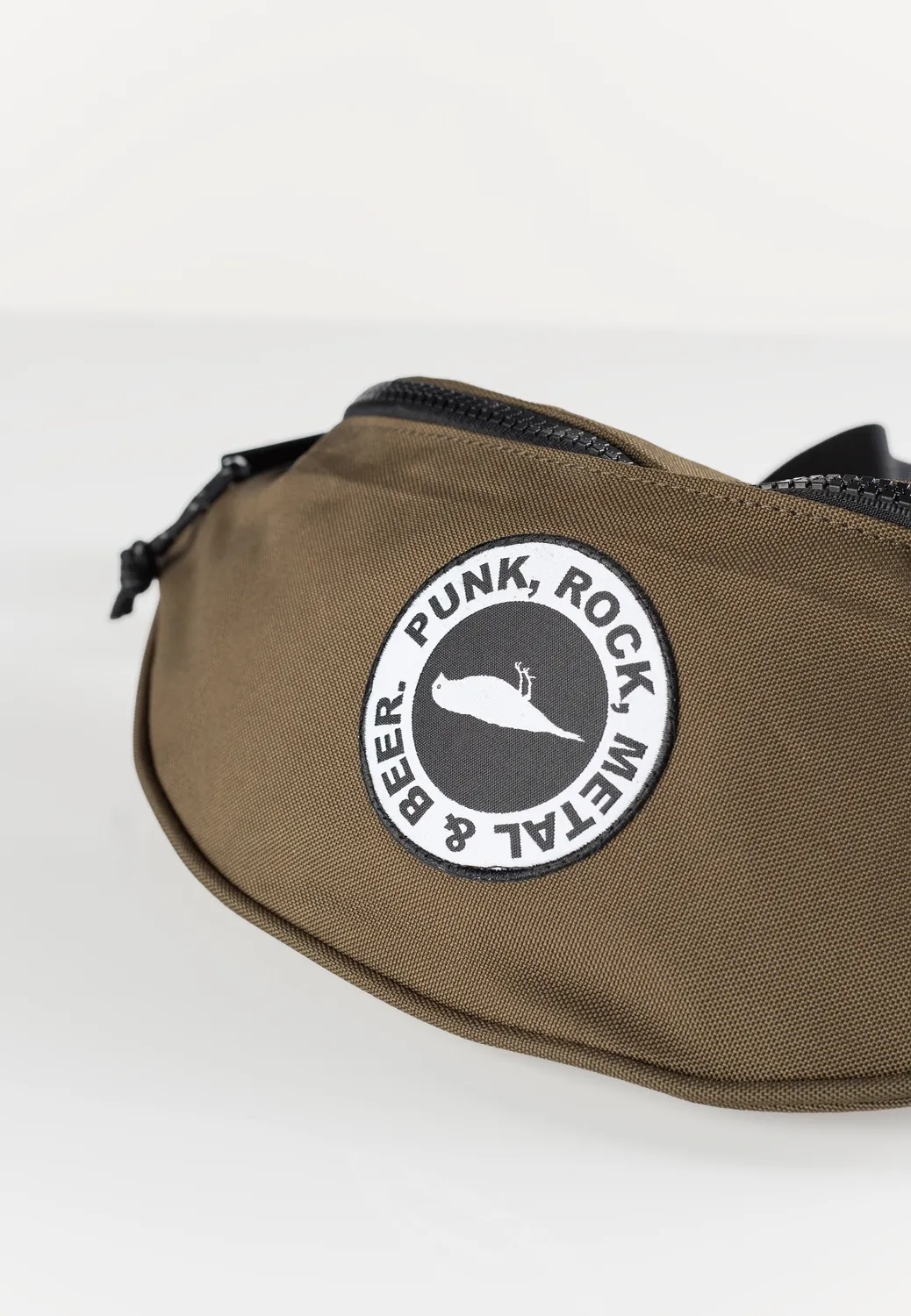 Impericon PRMB Badge Olive Gürteltasche Onesize olive