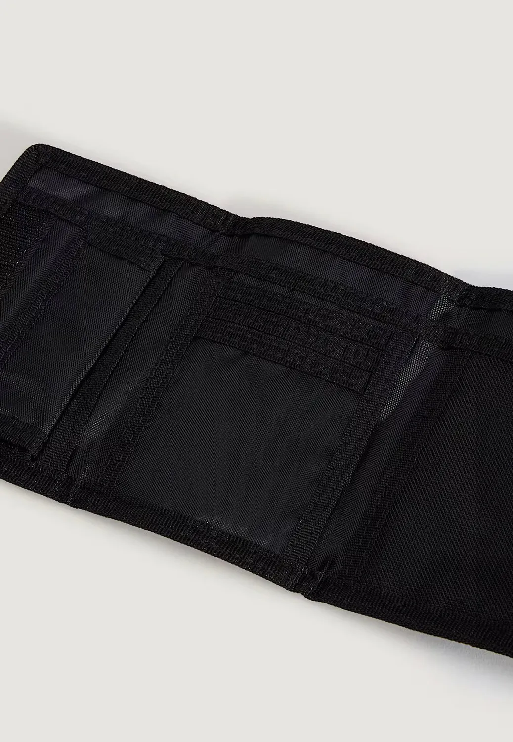 Impericon Slipped Black Portemonnaie schwarz Onesize Polyester