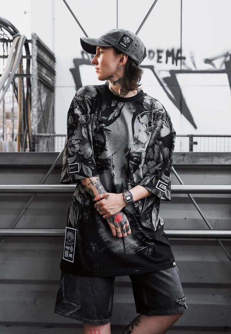 Impericon Heart Like Winter Oversized T-Shirt schwarz