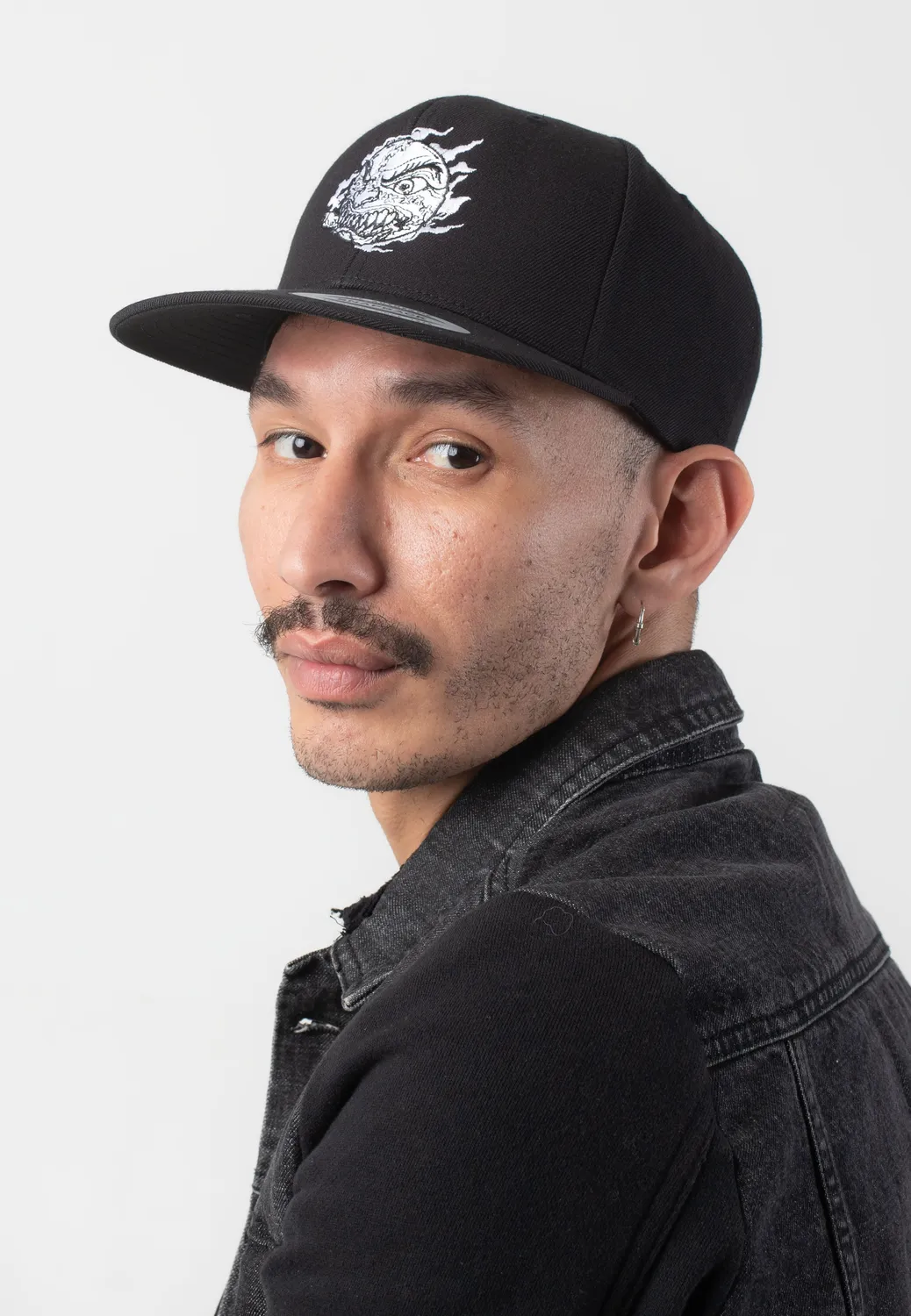 Impericon Ball Logo Cap Snapback schwarz Onesize